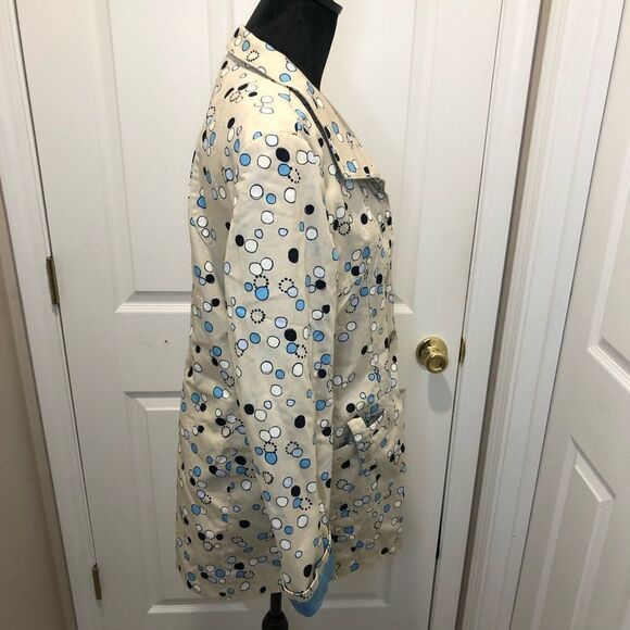 I.e. button down tan trench coat with pockets size large - Picture 10 of 14